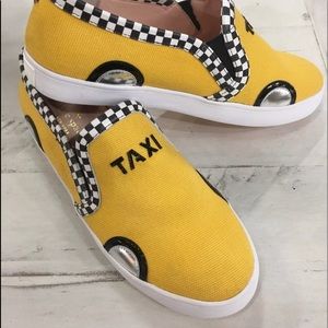 New Never Worn kate spade Taxi Sneakers 7M No Box